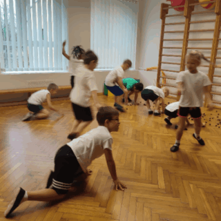 STIPRS KĀ LĀCPLĒSIS! 6